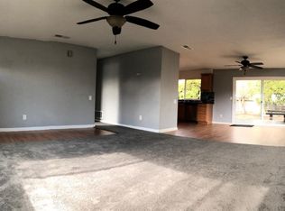 725 Lisbon Ct, Rohnert Park, CA 94928