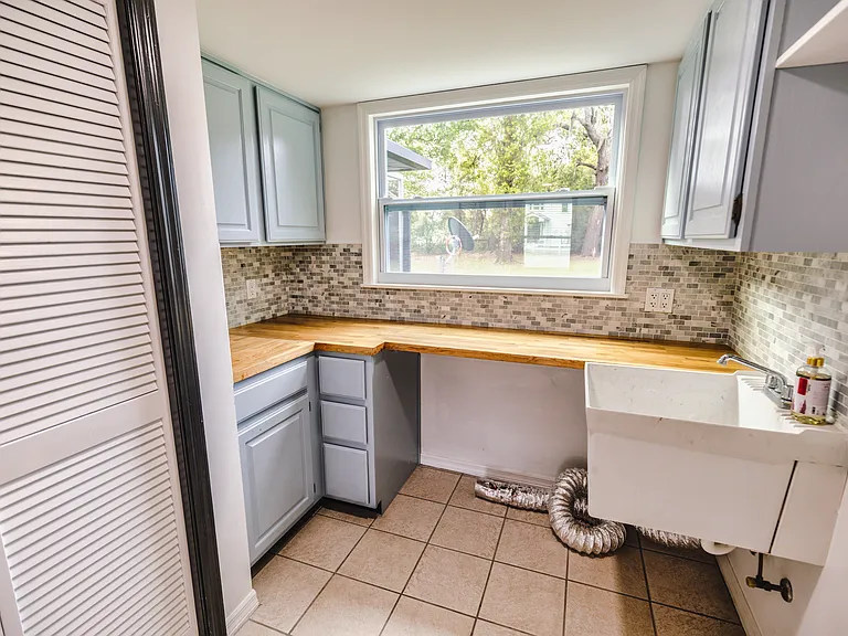 2119 Shady Oaks Dr — Photo 36