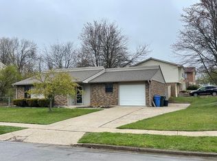 483 Grayson Lake Dr, Lexington, KY 40517