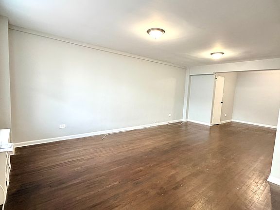 2nd image of 5610 94th St APT 4F