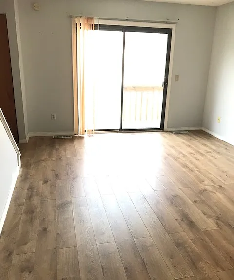 15 Crest St — Photo 4