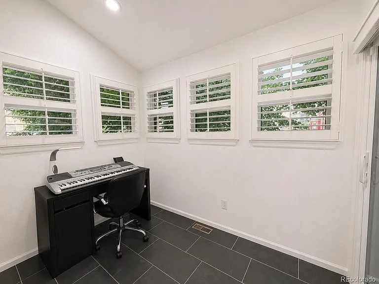 11 W Ellsworth Ave #21 — Photo 8