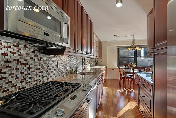 Sold by Corcoran | media 3