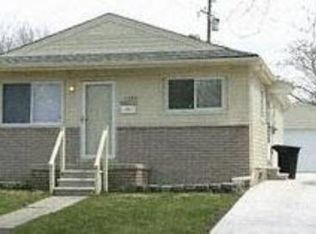 6820 Mettetal St, Detroit, MI 48228