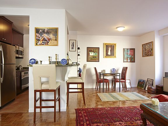 3rd image of 1065 Park Ave #4B