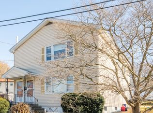 36-38 Lansing St, Bridgeport, CT 06606