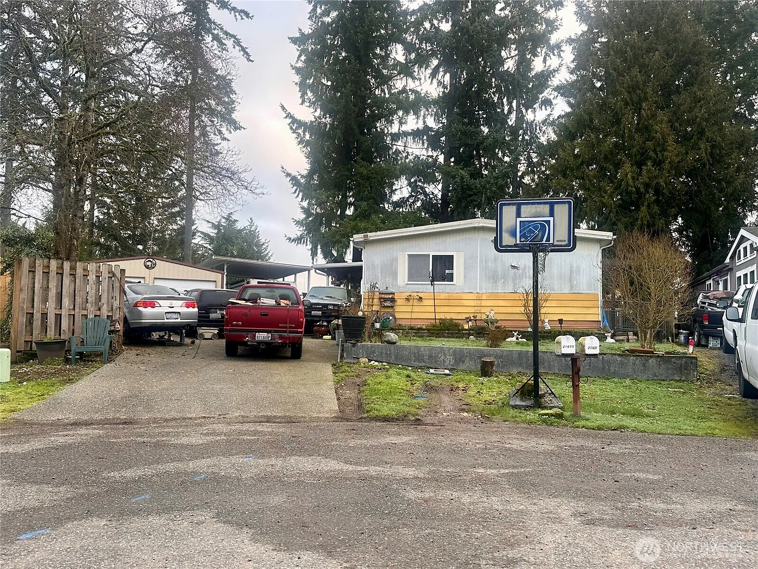 21609 143rd Street E photo 1