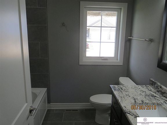 5th image of 13815 S 50th St