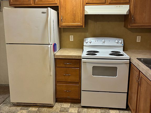 5th image of 1022 S Roosevelt Rd S