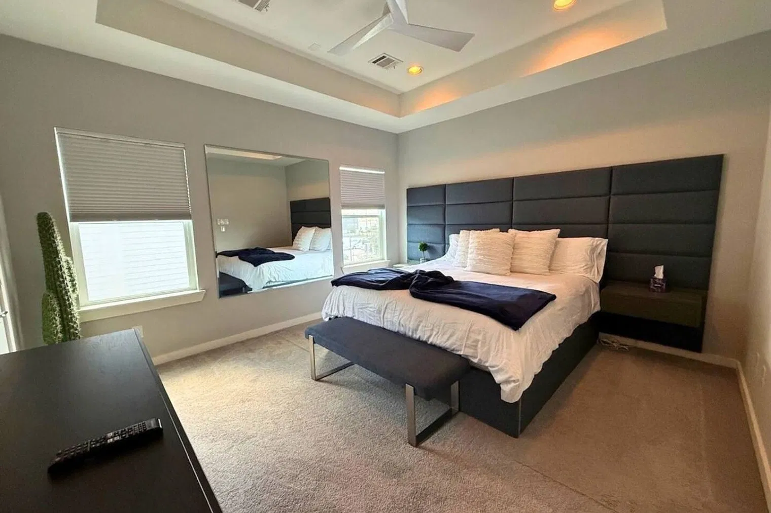 3 bed, 3.0 bath, 2314 sqft, $5,390 — Photo 4