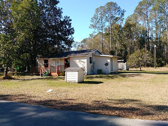 3rd image of 311 Central Ave