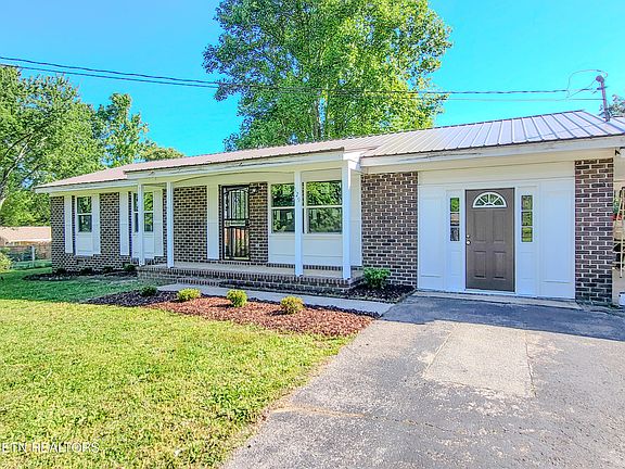 2nd image of 129 Azalea Ave