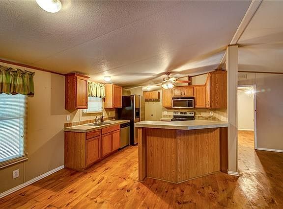 4th image of 10259 County Road 2440