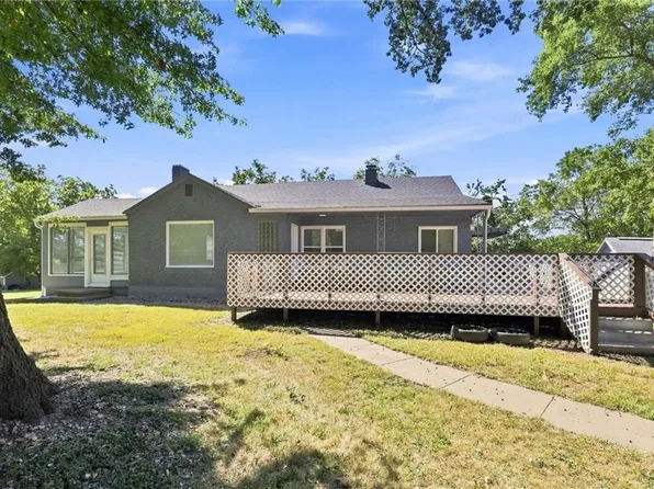 7203 E 102nd St, Kansas City, MO 64134