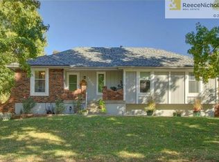 1800 NE 78th St, Gladstone, MO 64118
