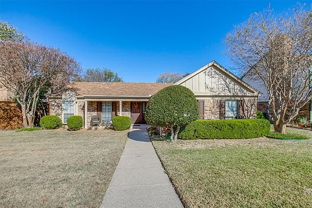 1st image of 3913 Coronado Dr