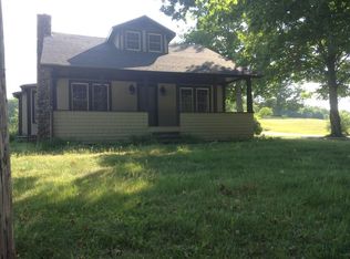 136 Howe St, East Brookfield, MA 01515