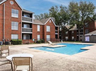 Gable Point, Dallas, TX 75228