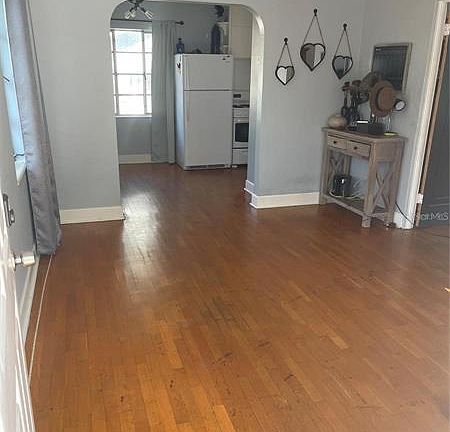 5th image of 2150 5th Ave N