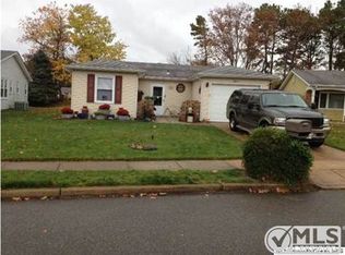 15 Lance Dr, Brick, NJ