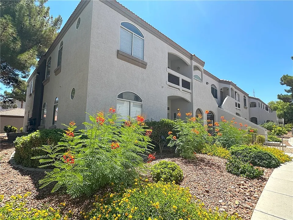 700 Carnegie St #2312