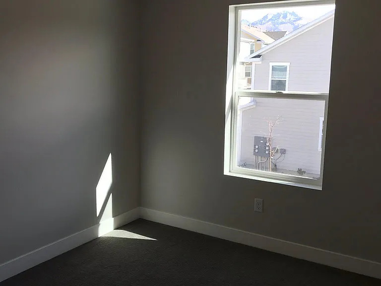 14822 S Queens Garden Ln — Photo 18