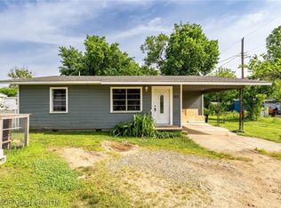 603 Oklahoma Ave, Poteau, OK 74953