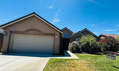 1525 Greenwich Dr Photo 1