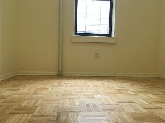 4th image of 613 E 16th St #2GJ