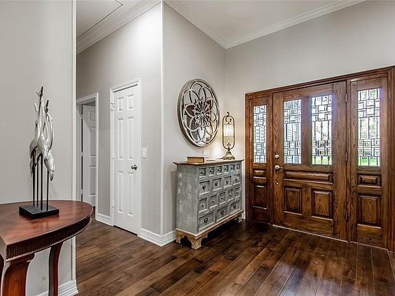3rd image of 6430 Brook Lake Dr