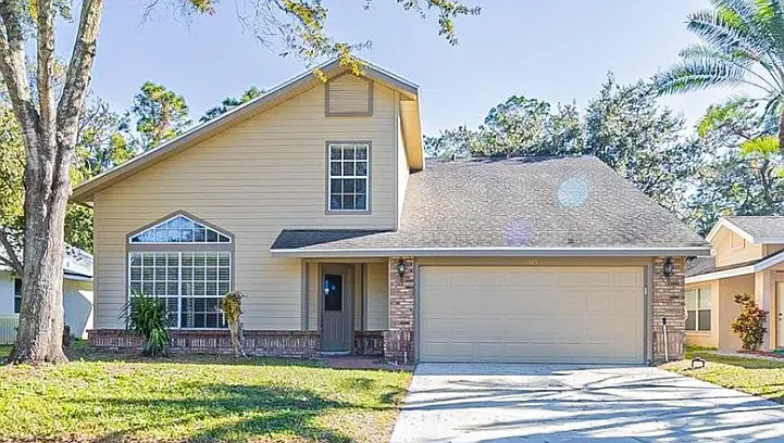 3 bed, 2.5 bath, 2107 sqft, $2,800 — Photo 1