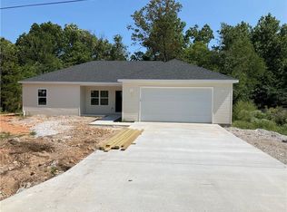 12 Boreland Ln, Bella Vista, AR 72715