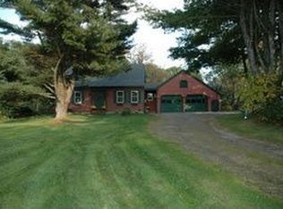 19 Carding Machine Rd, Bowdoinham, ME 04008