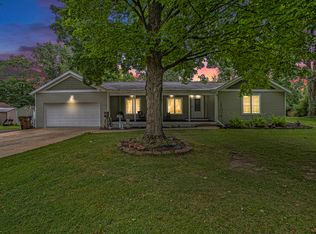 536 N Gordon St, Marshall, MI 49068