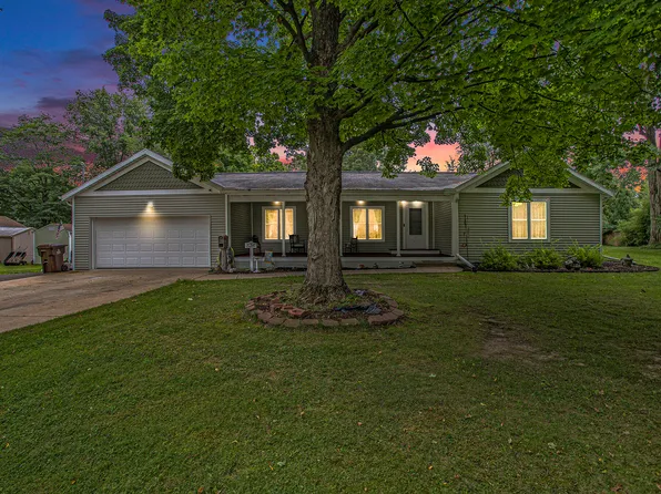 536 N Gordon St, Marshall, MI 49068