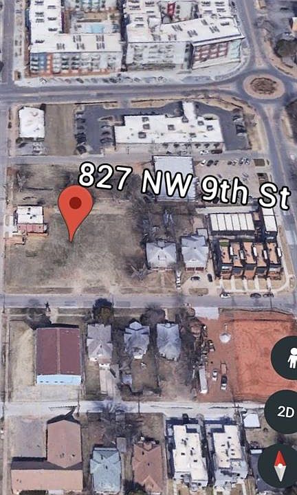 1st image of 827 NW 9th St