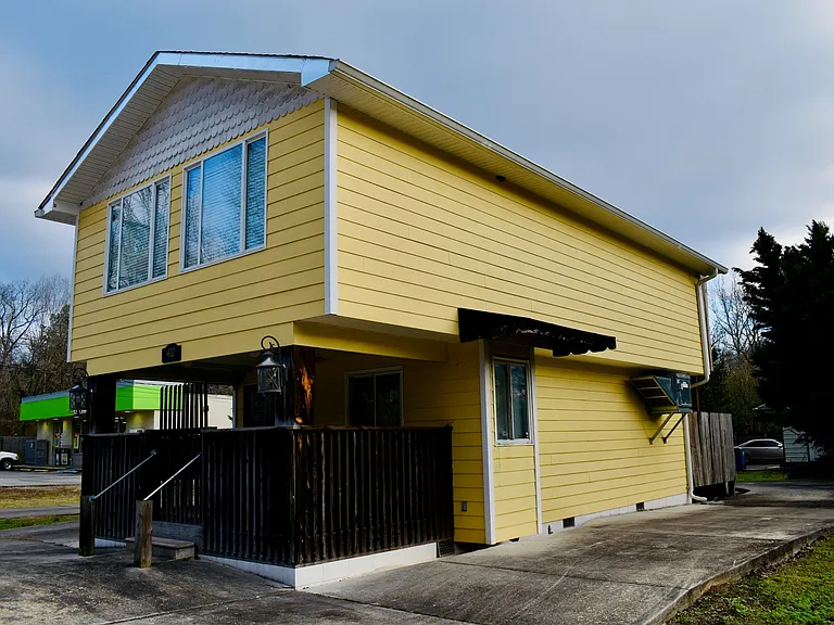 412 James St — Photo 4