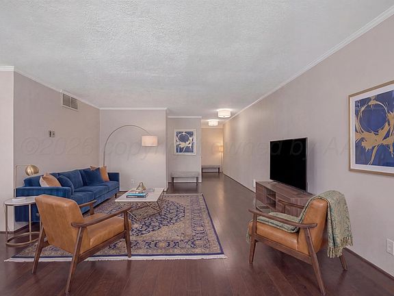 4th image of 2028 S Austin St APT 406