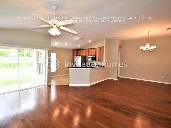 3rd image of 13812 Chalk Hill Pl