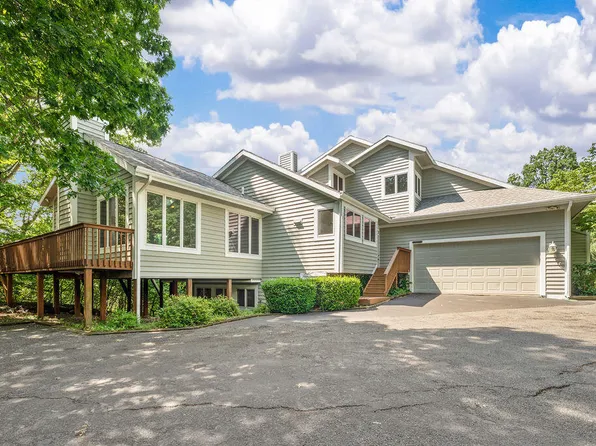 9922 Weko Dr, Bridgman, MI 49106