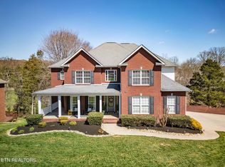 7908 Cedar Stone Ln, Powell, TN 37849