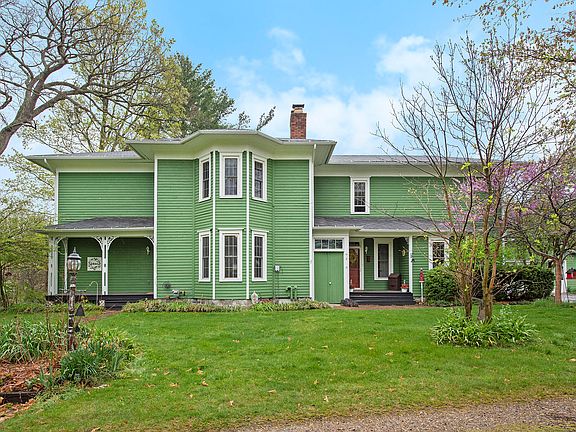 2nd image of 6301 Winding Ln