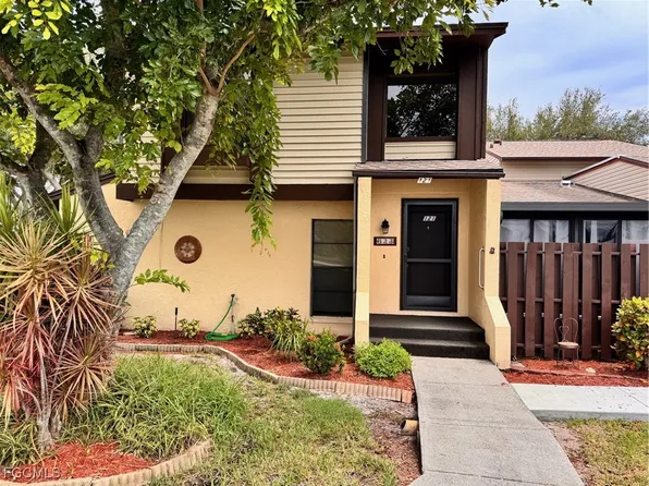 623 SE 12th Ave APT 121, Cape Coral, FL 33990