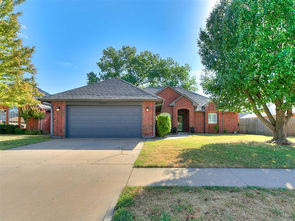 1st image of 18404 Chestnut Oak Dr