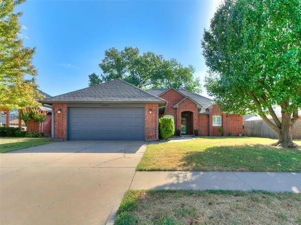 18404 Chestnut Oak Dr, Edmond, OK 73012