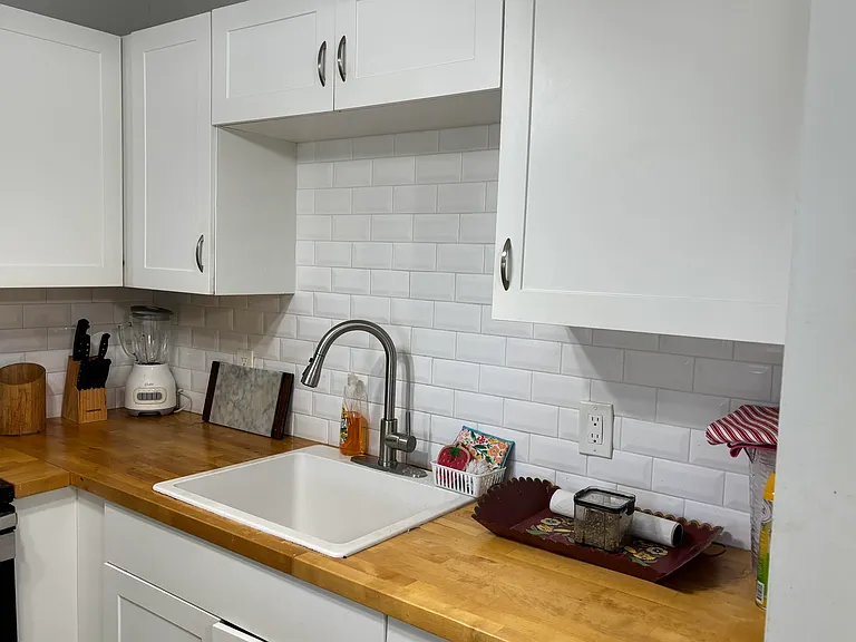 243 Northampton St #M — Photo 9