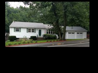 85 Elm St, North Reading, MA 01864