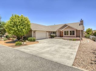 928 Mount Doble Dr, Big Bear City, CA 92314