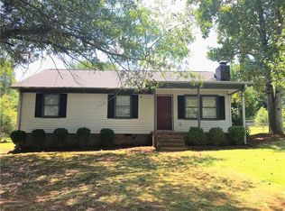 104 Carla Ct, Easley, SC 29642