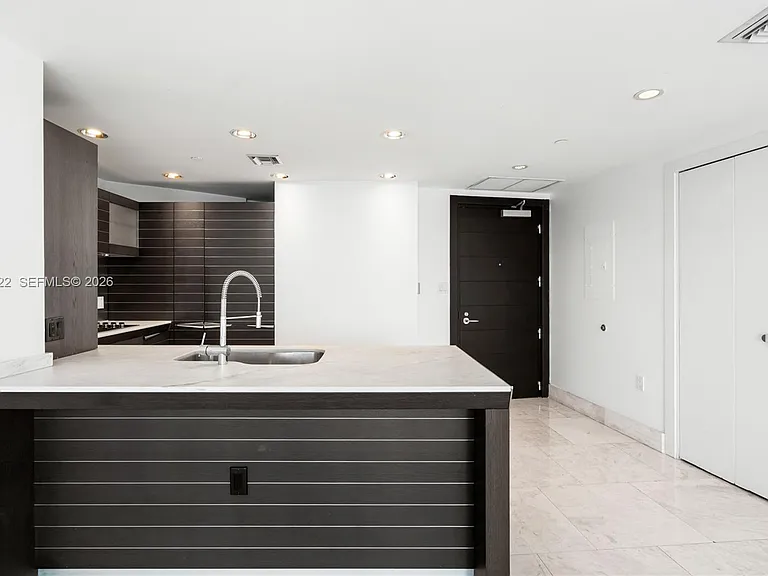 200 Biscayne Boulevard Way #4004 — Photo 5